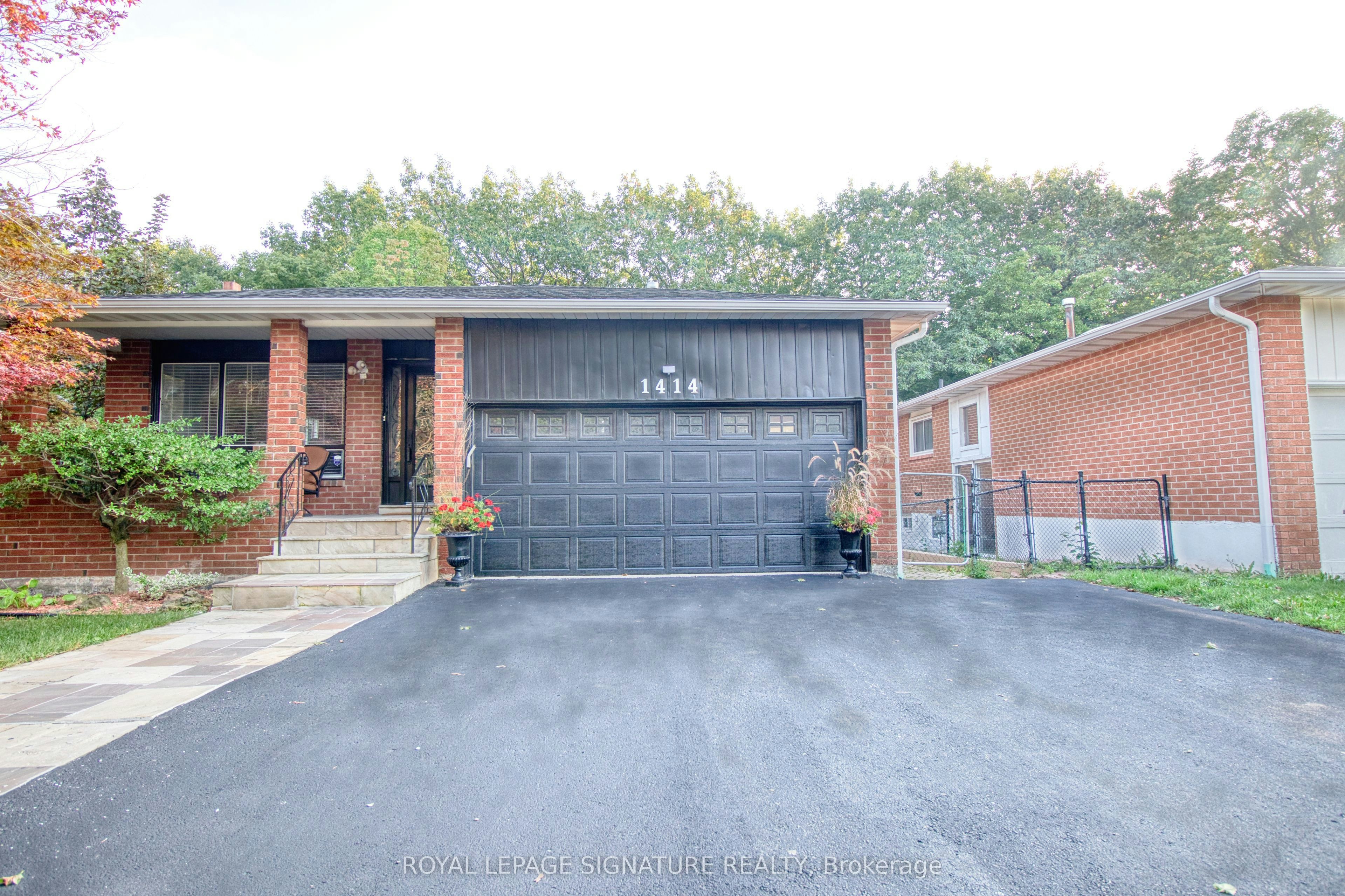 1414 Harmsworth Square, Oakville, ON, L6H 3E7