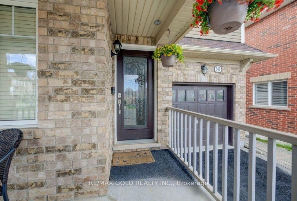 688 Hepburn Road, Milton, ON, L9T 0M5 - 2