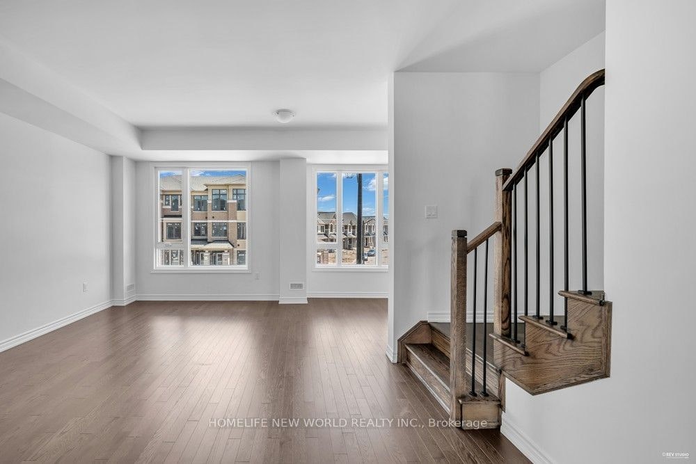 1095 Wheat Boom Drive, Oakville, ON, L6H 7H5 - 6
