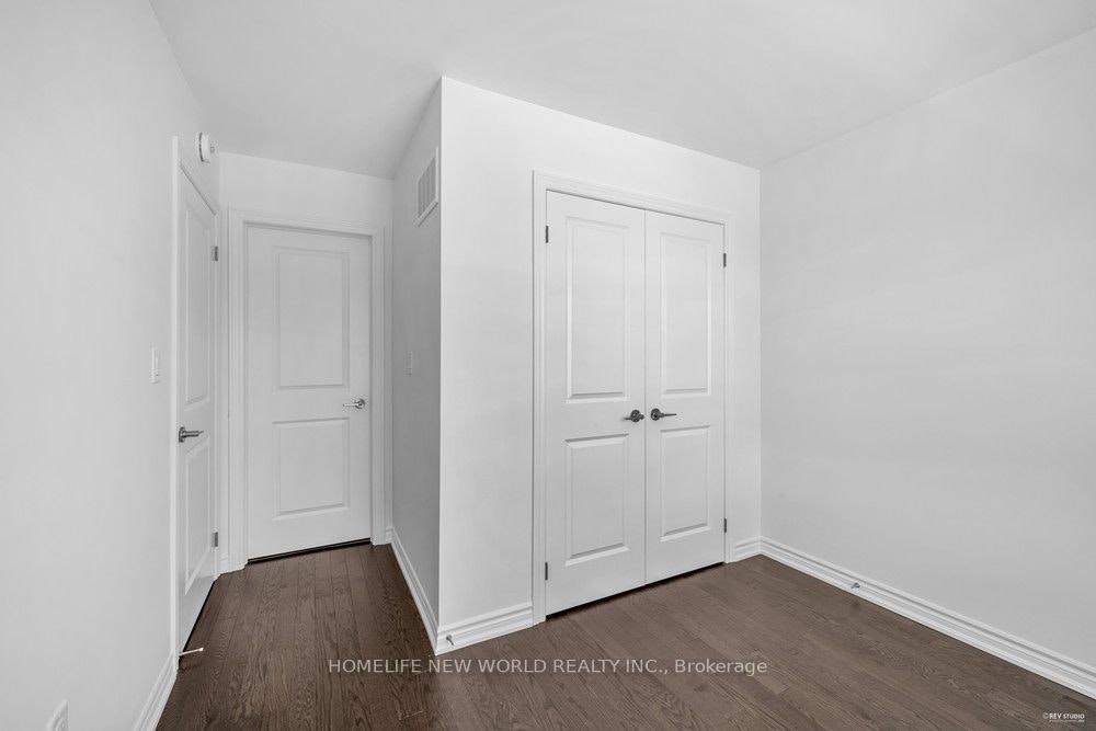 1095 Wheat Boom Drive, Oakville, ON, L6H 7H5 - 15