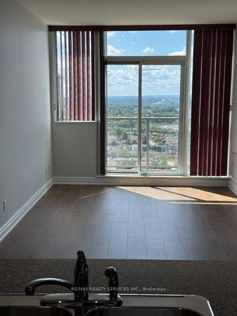 PH09-339 Rathburn Road W, Mississauga, ON, L5B 0K6 - 5