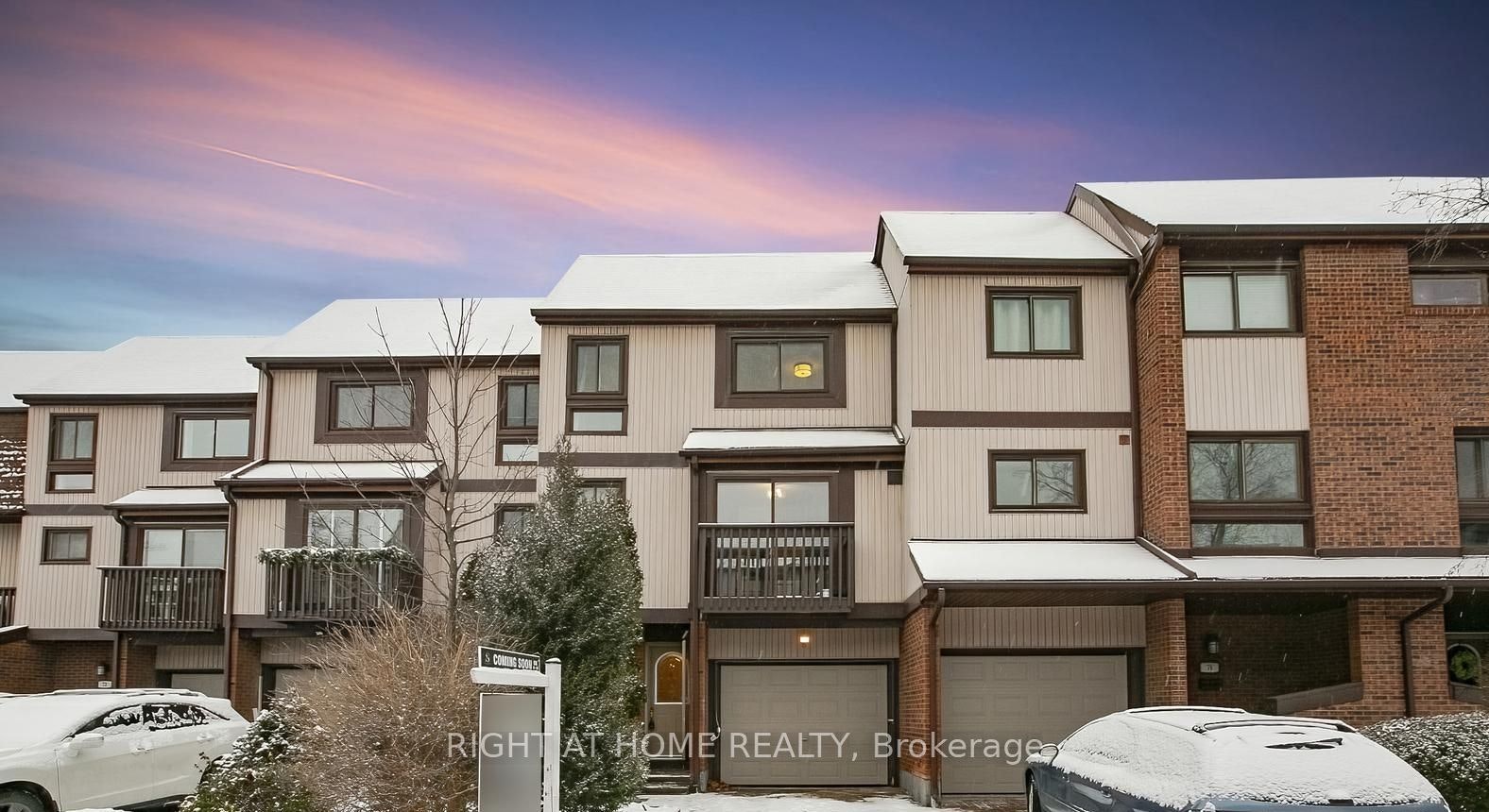 75-1080 Walden Circle, Mississauga, ON, L5J 4J9