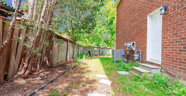 Lower Level-6677 Ganymede Road, Mississauga, ON, L5N 4V3 - 2