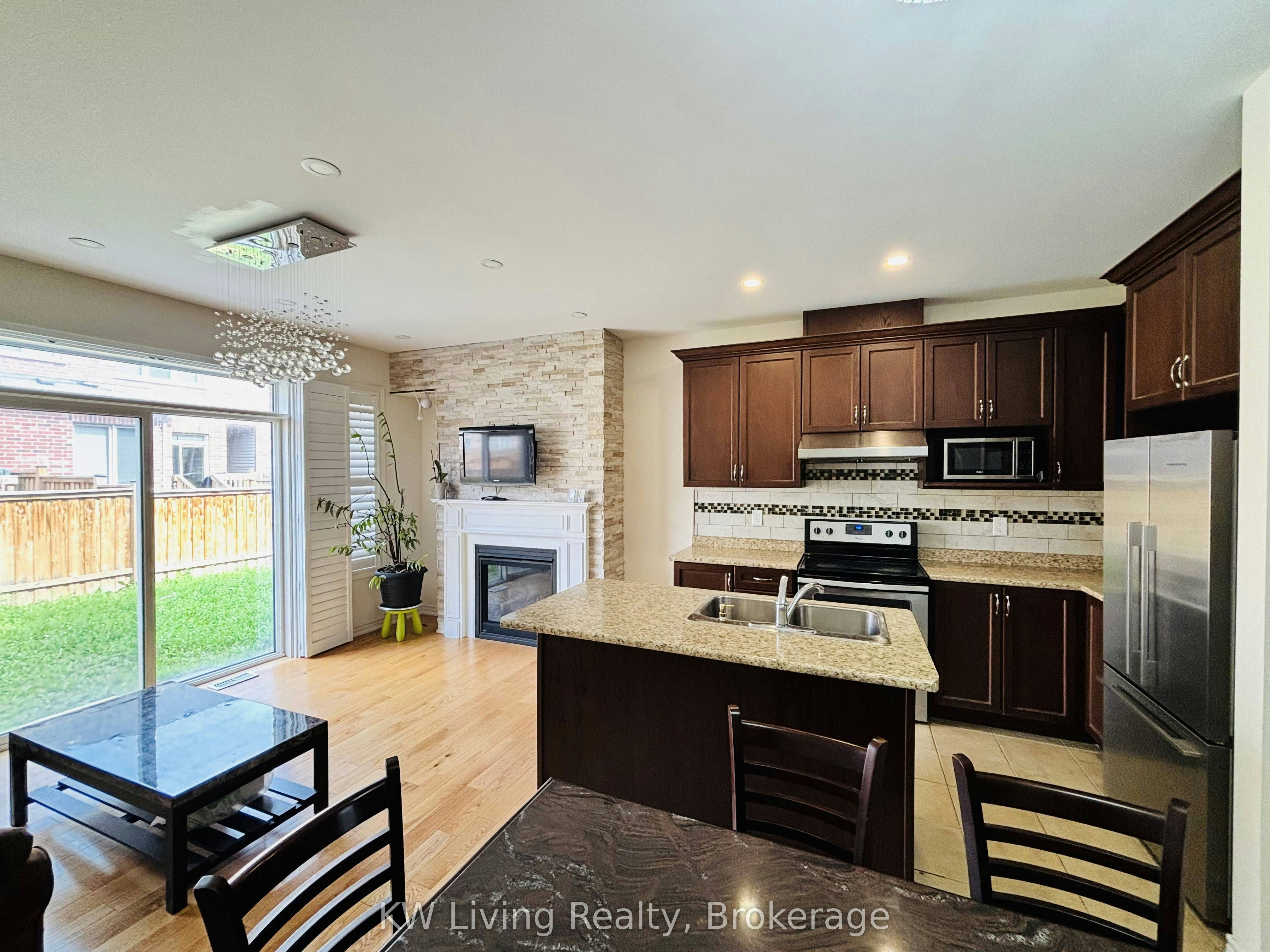 12 Rangemore Road, Brampton, ON, L7A 4V8 - 5
