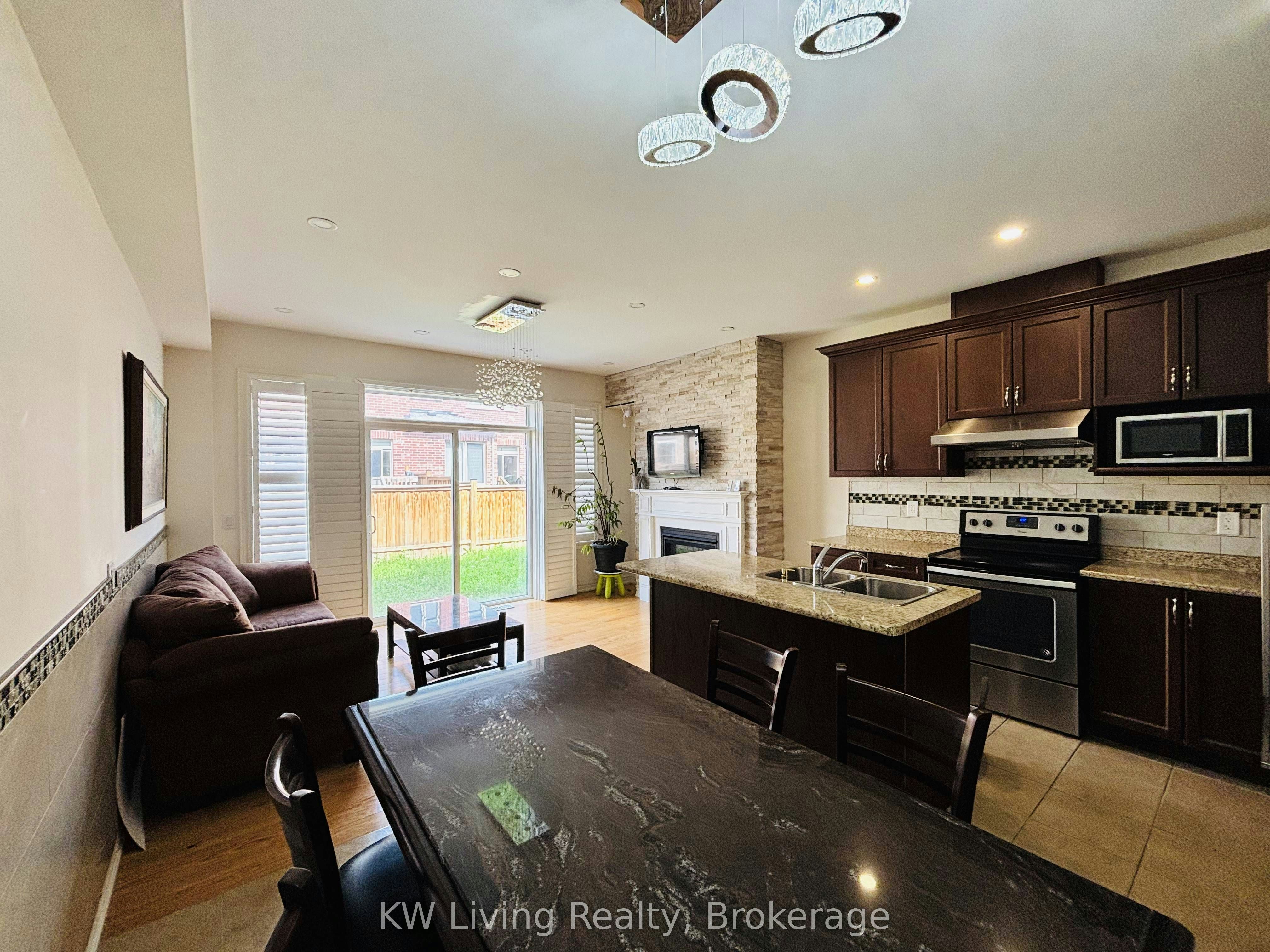 12 Rangemore Road, Brampton, ON, L7A 4V8 - 4