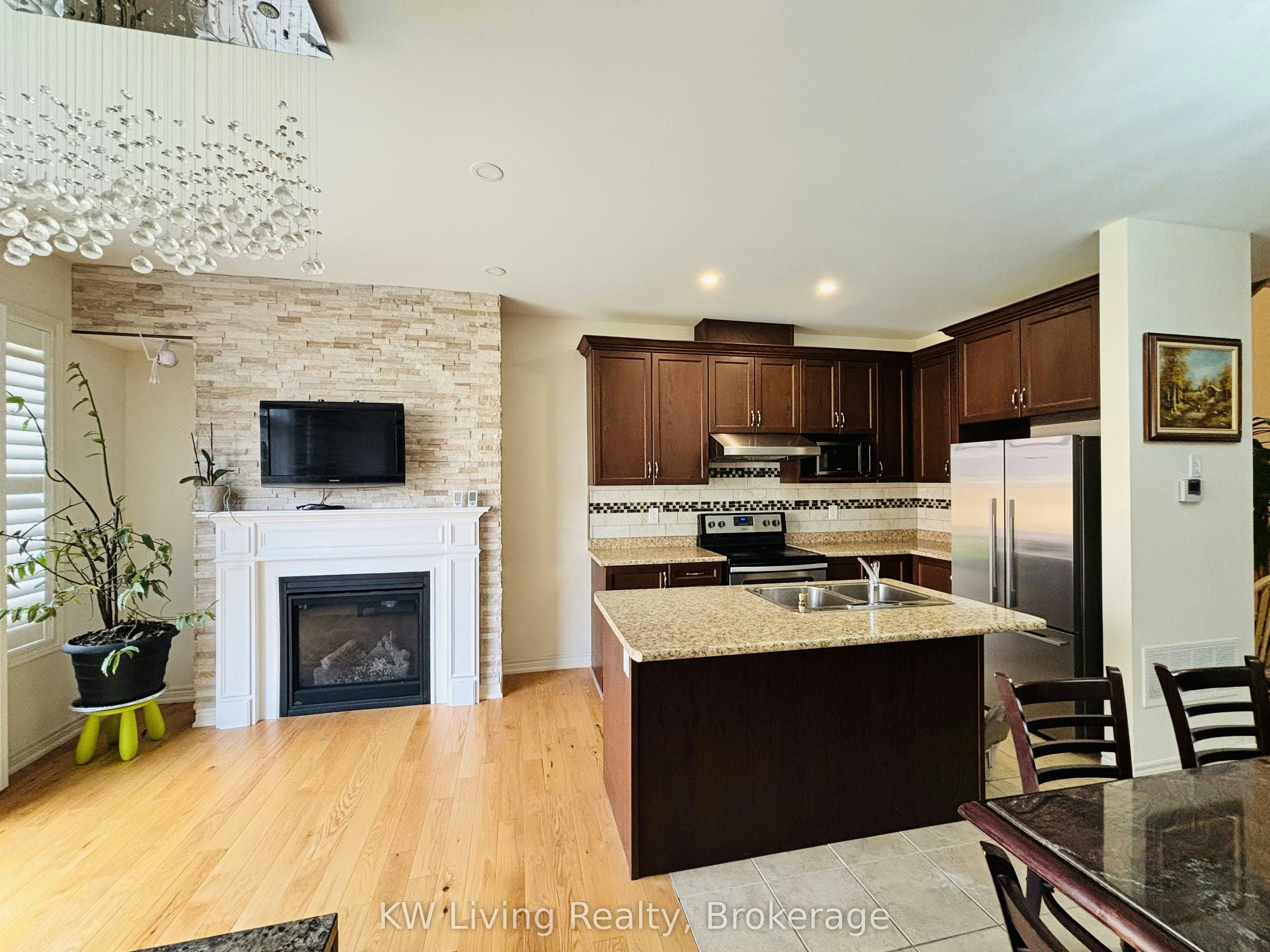 12 Rangemore Road, Brampton, ON, L7A 4V8 - 6