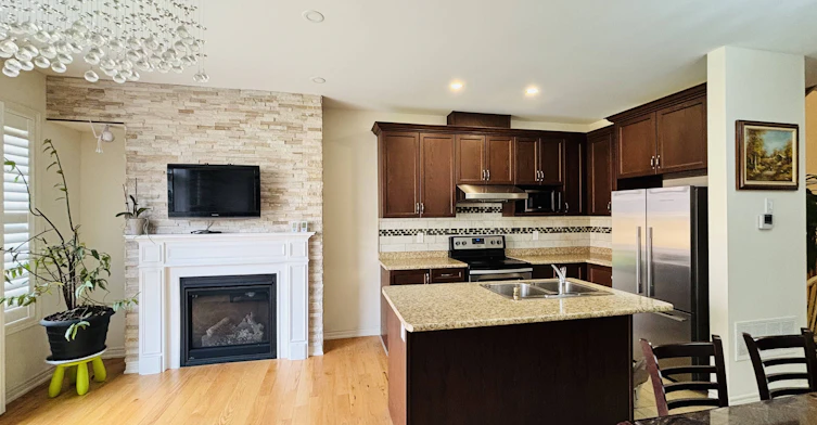 12 Rangemore Road, Brampton, ON, L7A 4V8 - 6