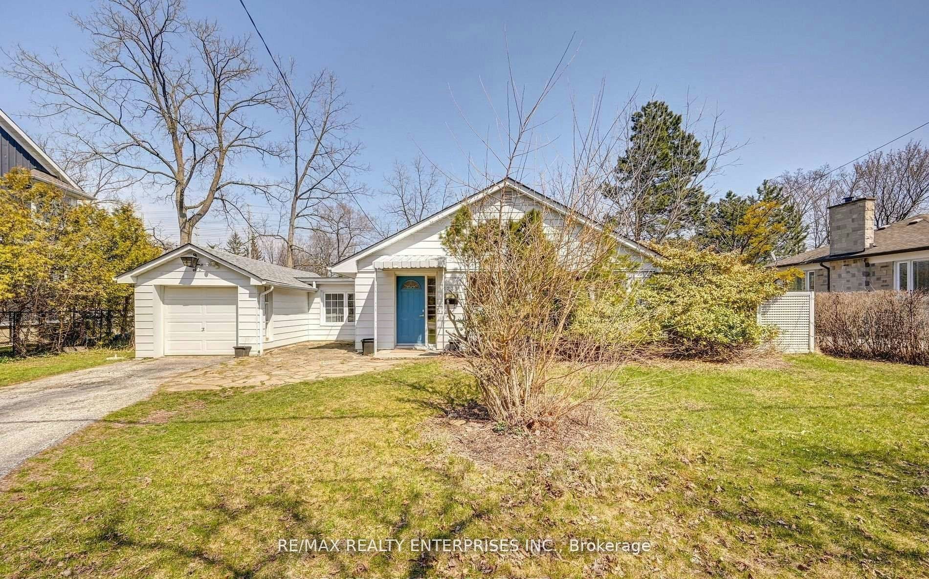 1235 Old River Road, Mississauga, ON, L5G 3G2 - 15
