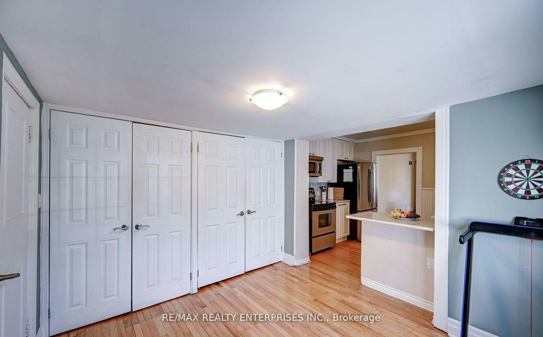 1235 Old River Road, Mississauga, ON, L5G 3G2 - 18