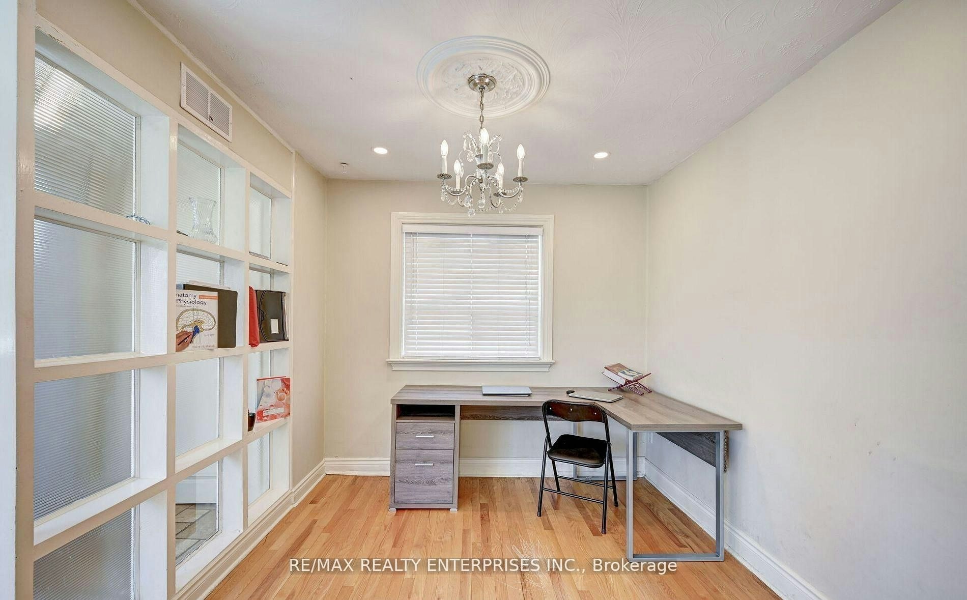 1235 Old River Road, Mississauga, ON, L5G 3G2 - 17