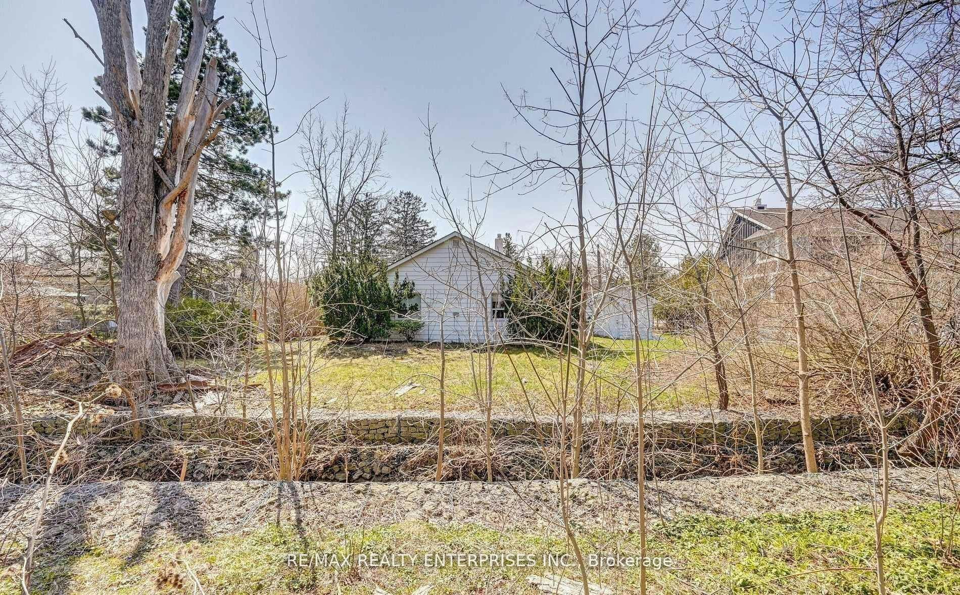 1235 Old River Road, Mississauga, ON, L5G 3G2 - 3