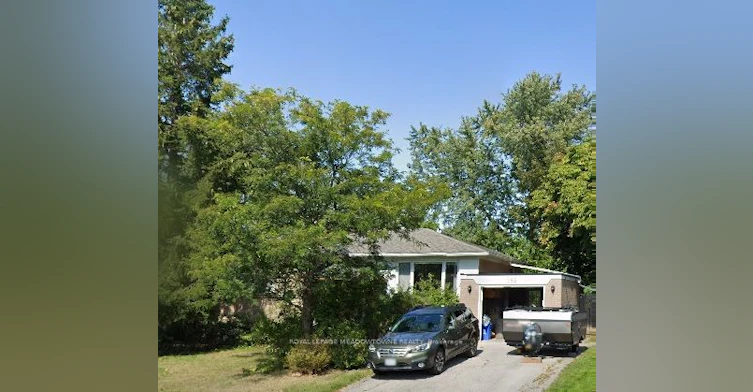 153 Delrex Boulevard, Halton Hills, ON, L7G 4E1