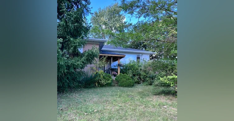 153 Delrex Boulevard, Halton Hills, ON, L7G 4E1 - 2