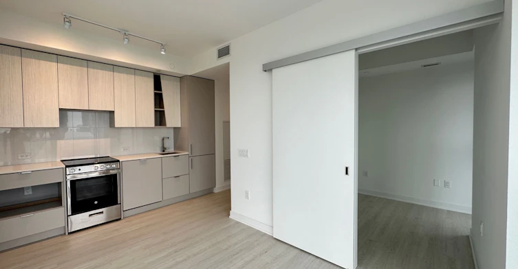 2204-3883 Quartz Road, Mississauga, ON, L5B 0M4 - 4