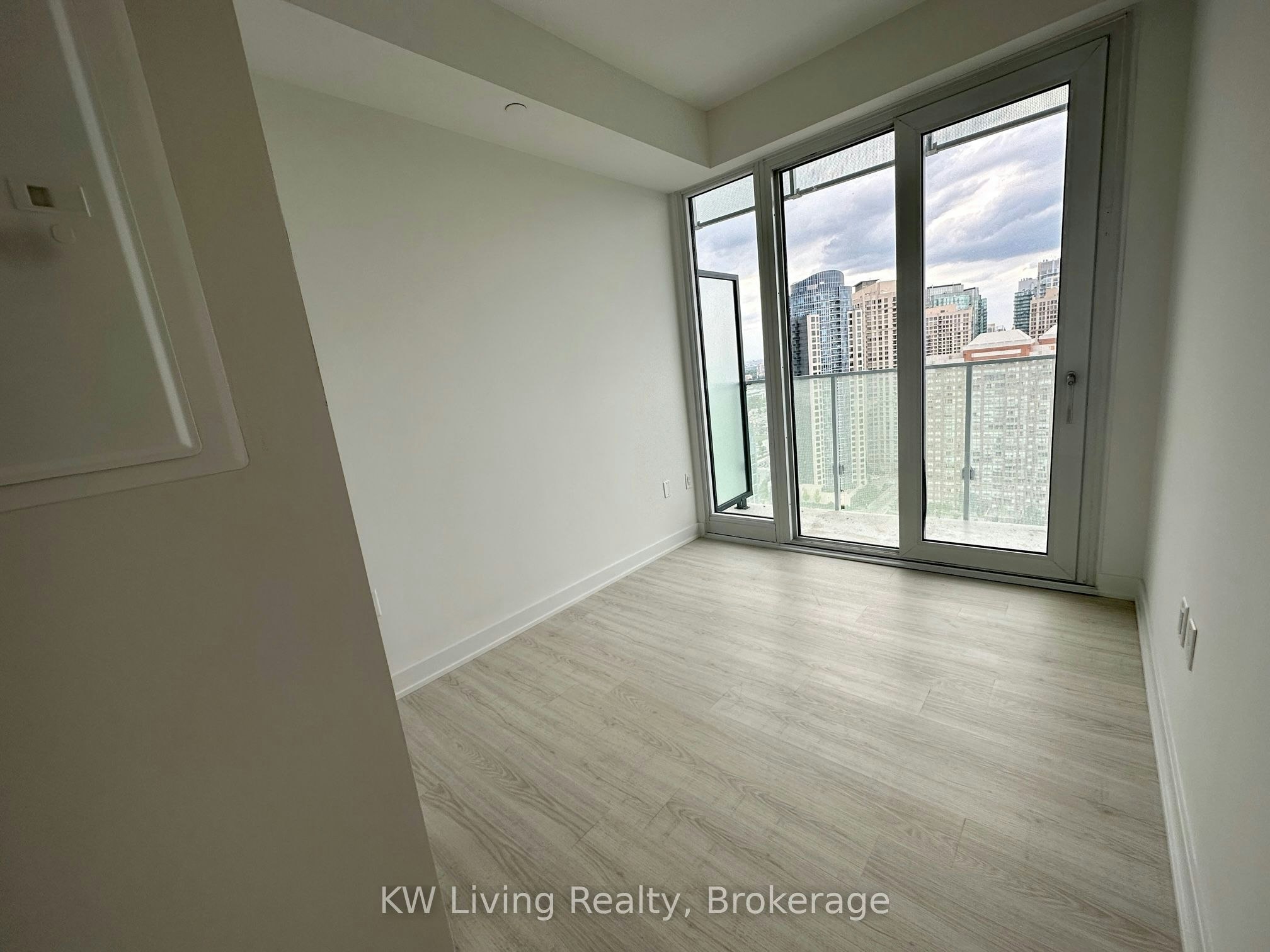 2204-3883 Quartz Road, Mississauga, ON, L5B 0M4 - 7
