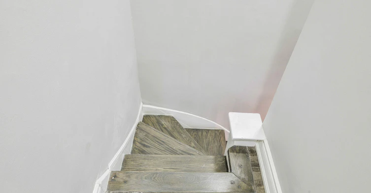 Main-734 Willard Avenue, Toronto, ON, M6S 3S5 - 24