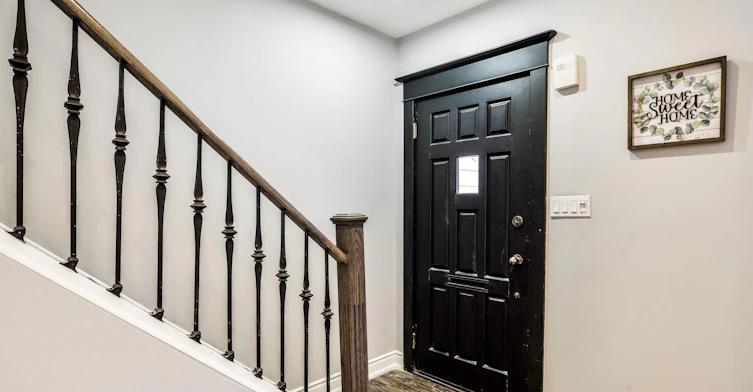 Main-734 Willard Avenue, Toronto, ON, M6S 3S5 - 6