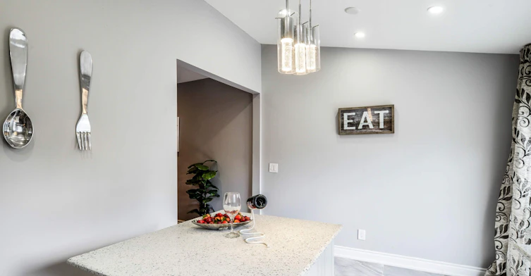 Main-734 Willard Avenue, Toronto, ON, M6S 3S5 - 20