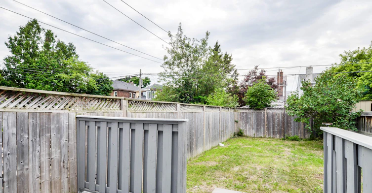Main-734 Willard Avenue, Toronto, ON, M6S 3S5 - 33
