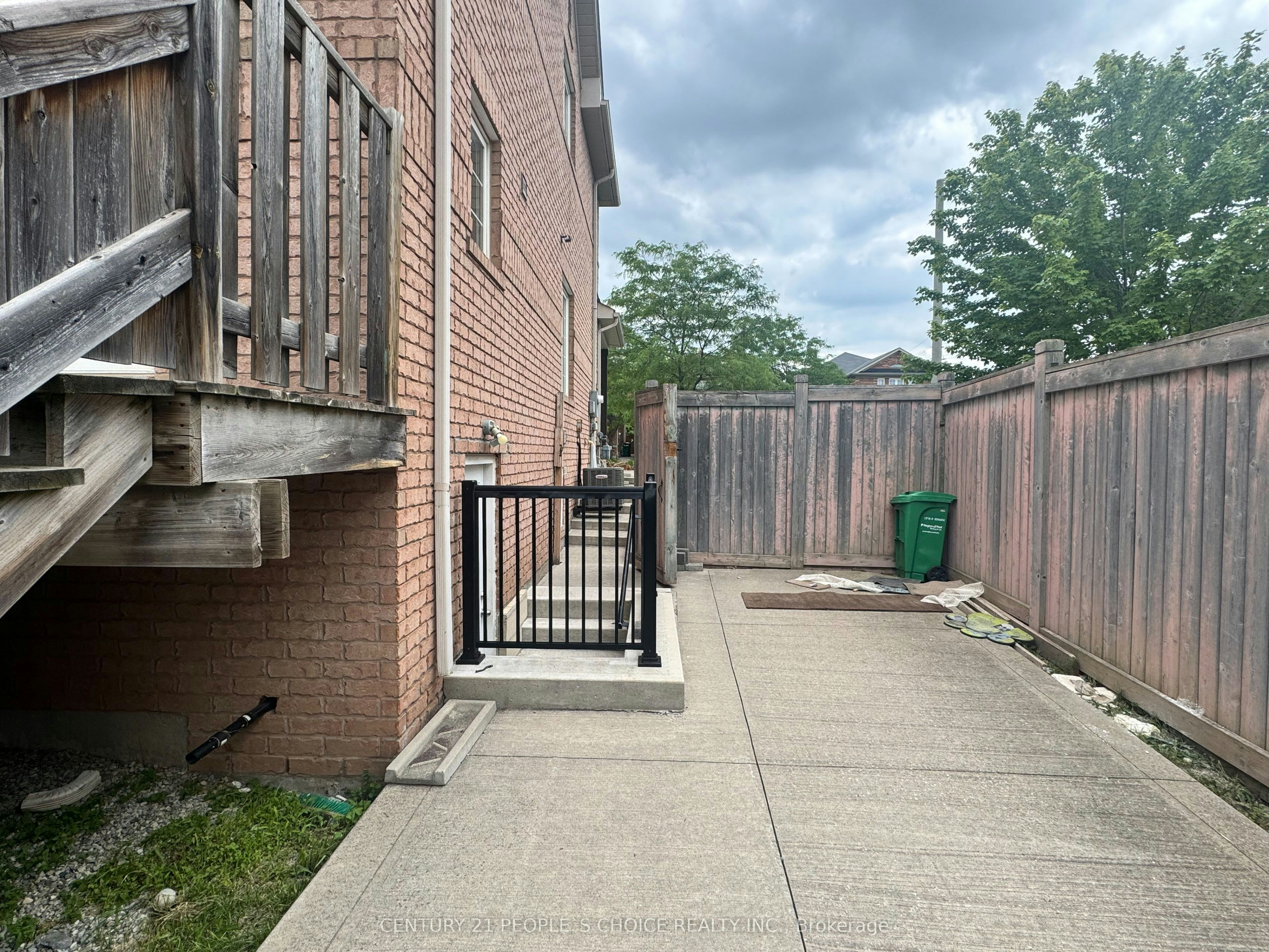 Bsmt-23 Travis Crescent, Brampton, ON, L7A 3J4 - 12