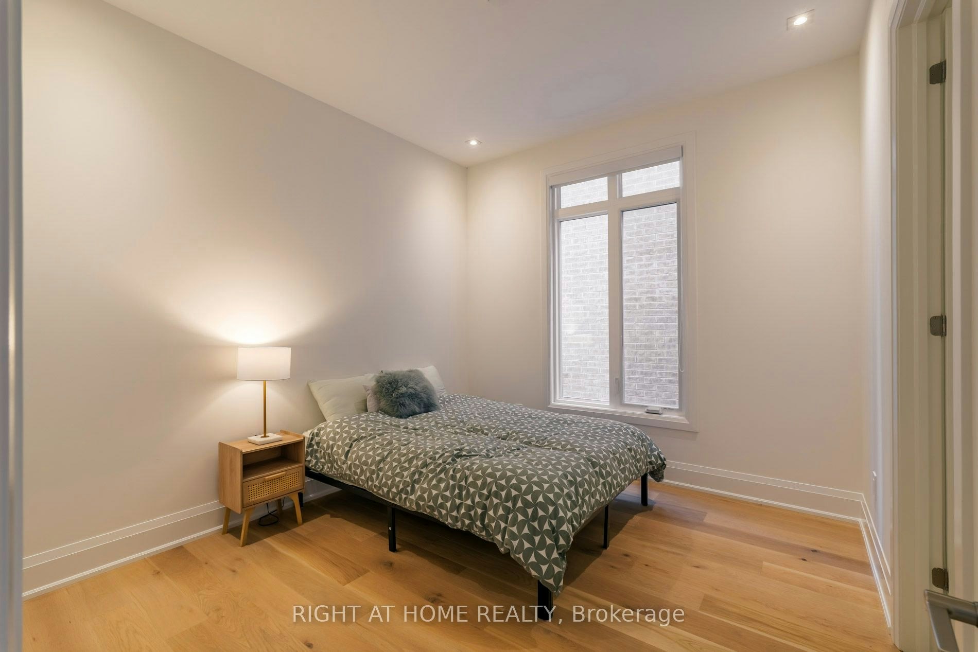 26 Misted Breeze Street, Brampton, ON, L6Y 6M1 - 23
