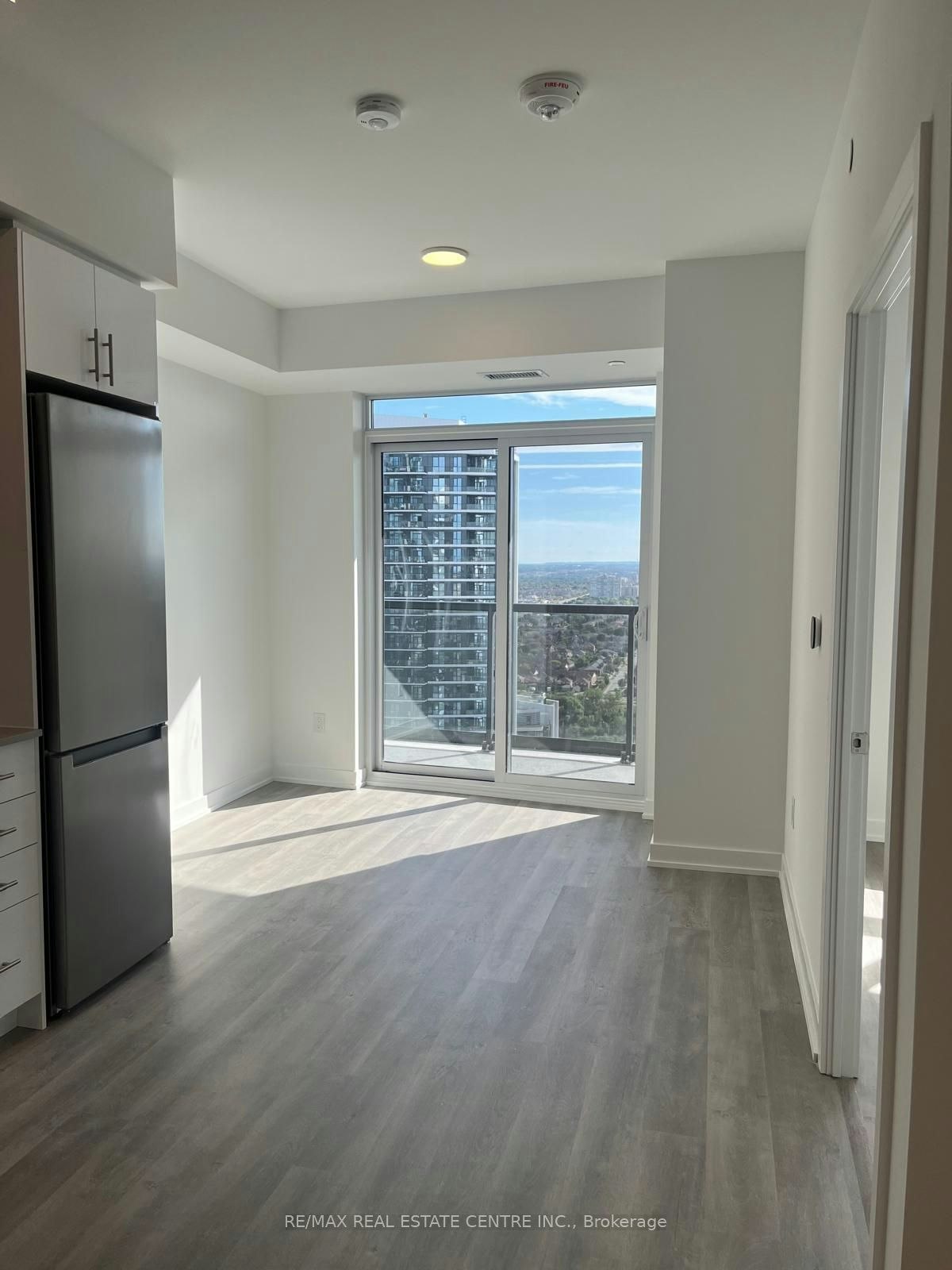 2907-5105 Hurontario Street, Mississauga, ON, L4Z 3X7 - 17