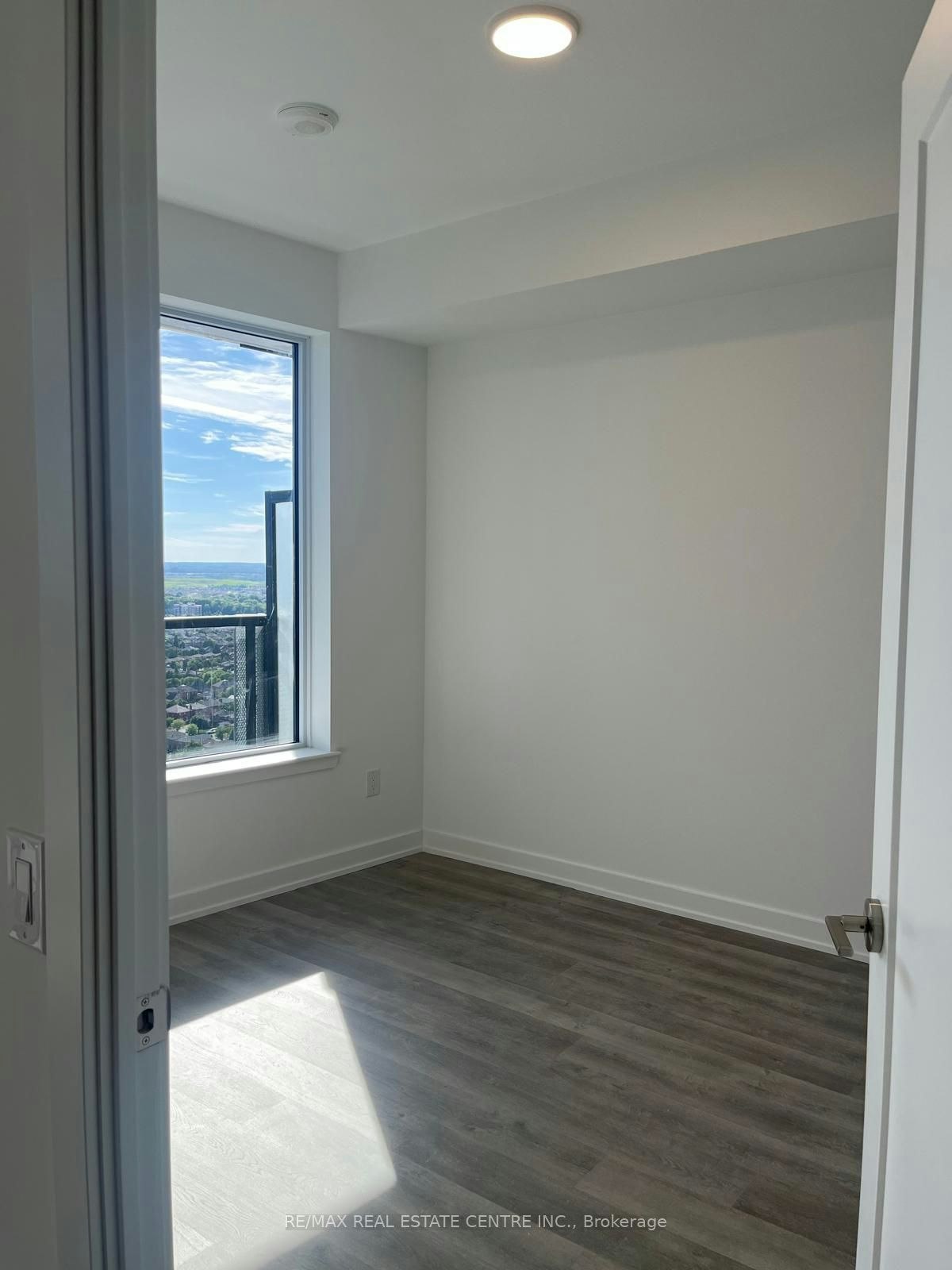 2907-5105 Hurontario Street, Mississauga, ON, L4Z 3X7 - 15
