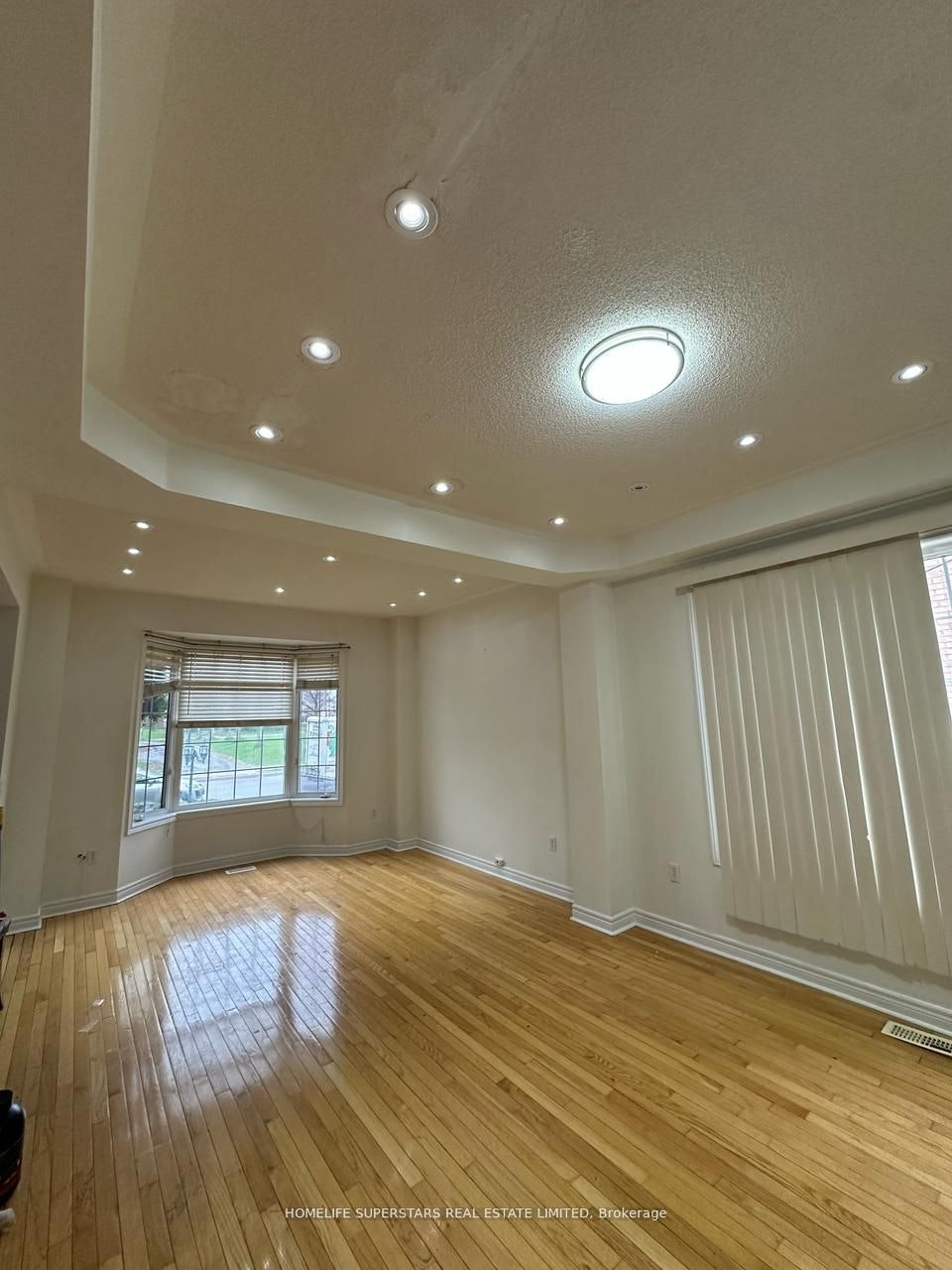 41 Thorndale Road, Brampton, ON, L6P 1G9 - 2