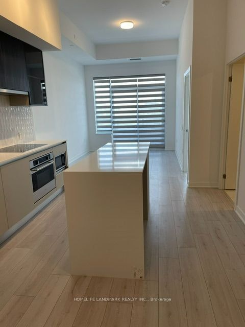 395 Dundas Street W, Oakville, ON, L6M 5R8 - 8