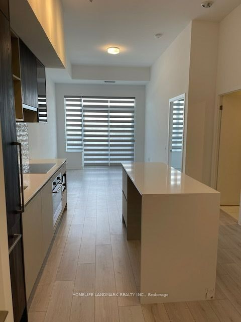395 Dundas Street W, Oakville, ON, L6M 5R8 - 2
