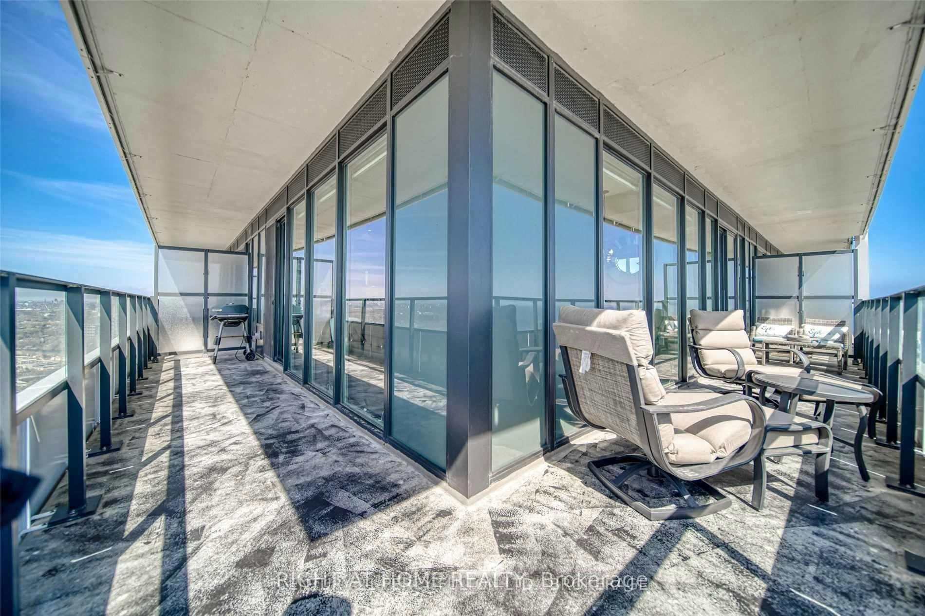 20-30 Shore Breeze Drive, Toronto, ON, M8V 1A1 - 13