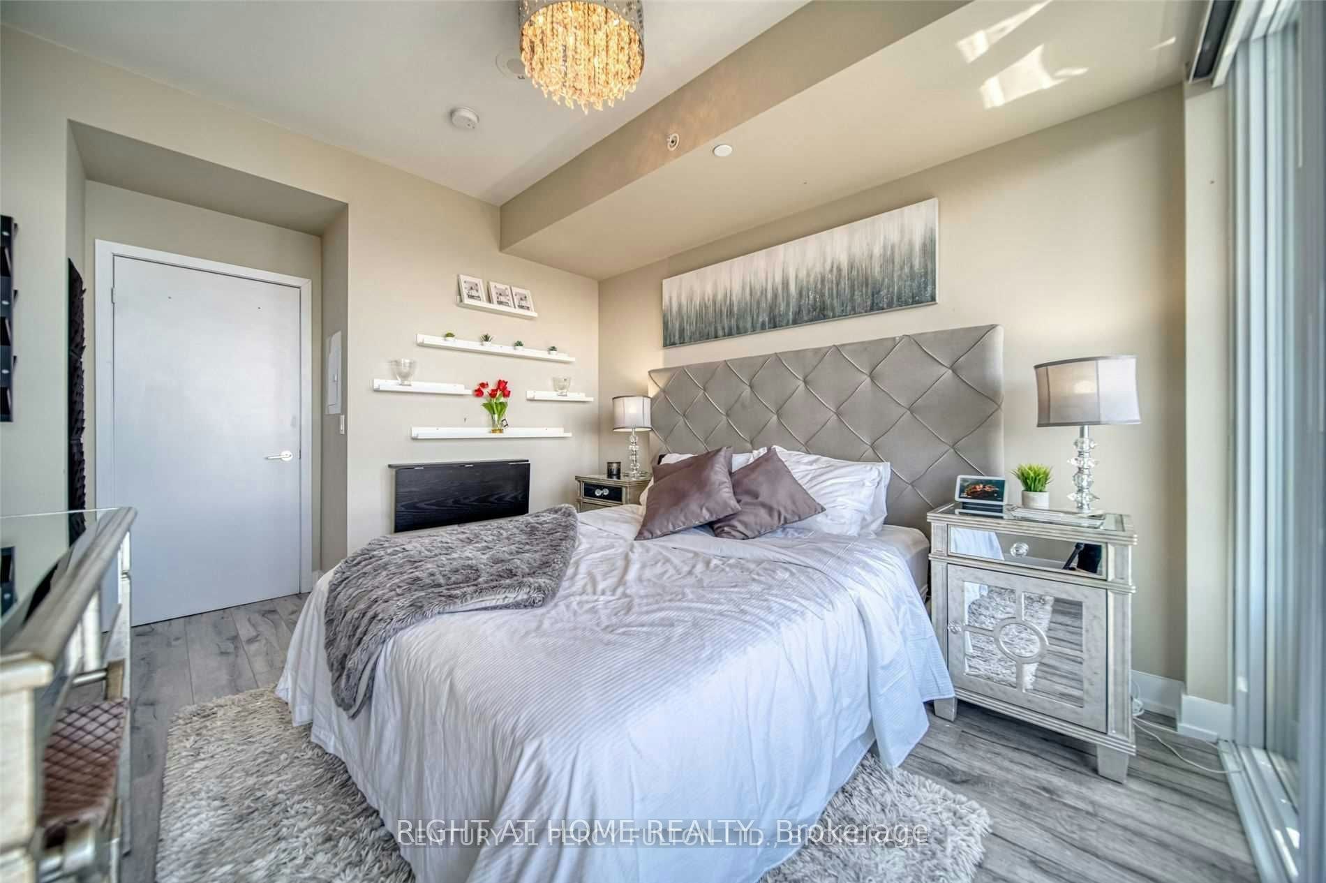 20-30 Shore Breeze Drive, Toronto, ON, M8V 1A1 - 9