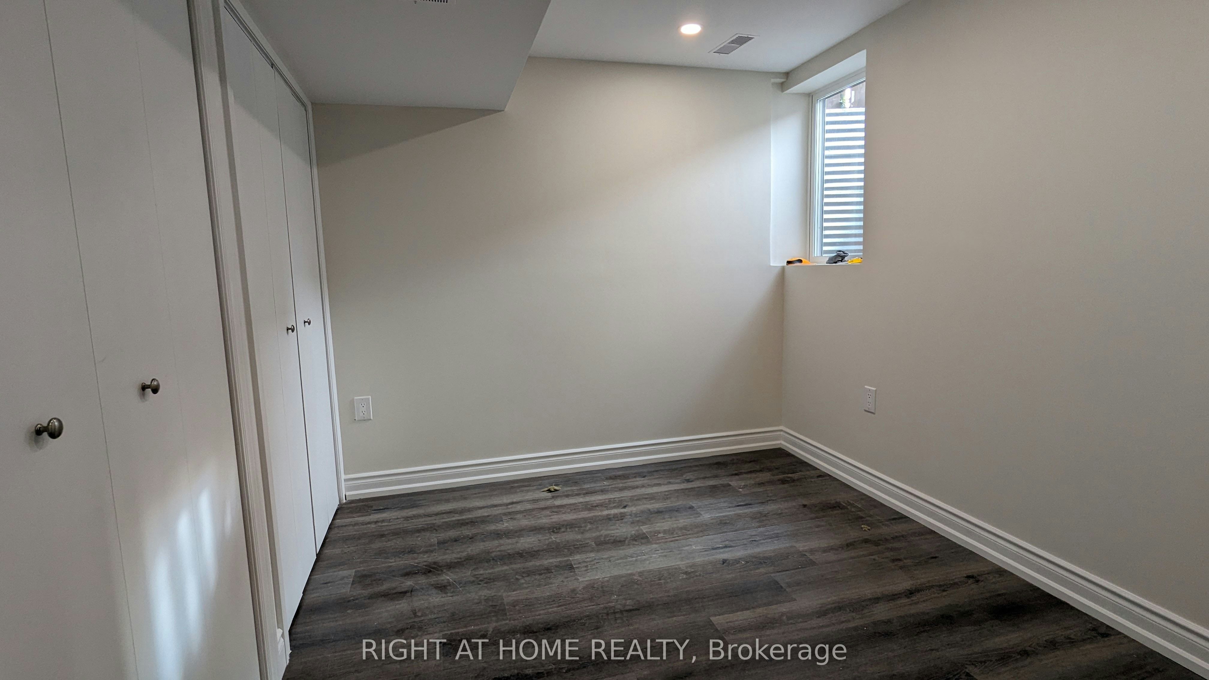 Basement Unit-5654 Churchill Meadows Boulevard, Mississauga, ON, L5M 7A7 - 11