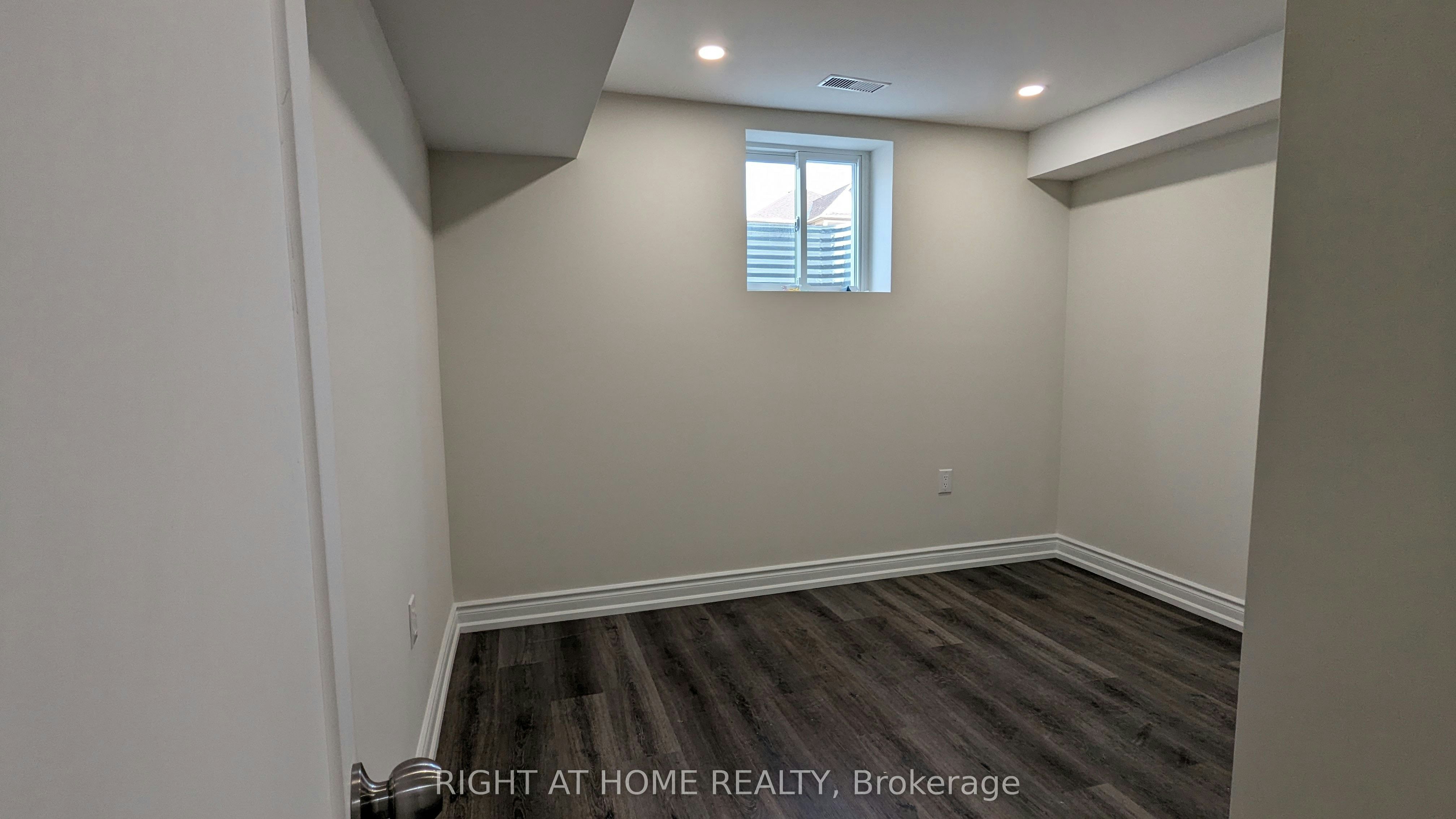 Basement Unit-5654 Churchill Meadows Boulevard, Mississauga, ON, L5M 7A7 - 14