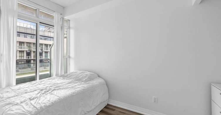 208-155 Legion Road N, Toronto, ON, M8Y 0A7 - 18