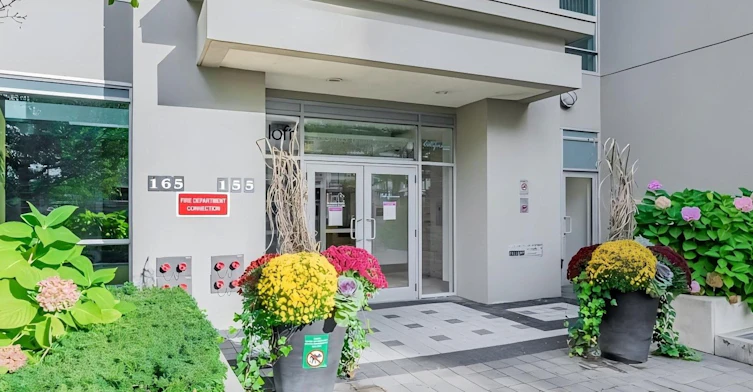 208-155 Legion Road N, Toronto, ON, M8Y 0A7 - 22