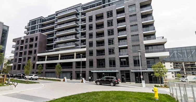 325-26 Gibbs Road, Toronto, ON, M9B 0E3