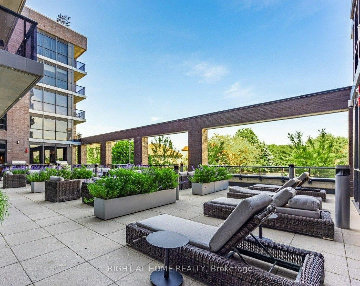 325-26 Gibbs Road, Toronto, ON, M9B 0E3 - 18