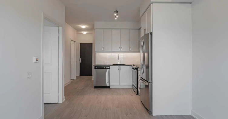 2918-8 Nahani Way, Mississauga, ON, L4Z 4J8 - 17