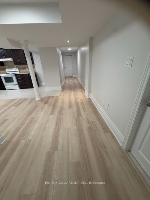 47 Midsummer Drive, Brampton, ON, L6P 3E4 - 6