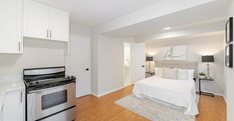 3388 Southwick Street, Mississauga, ON, L5M 7L5 - 10