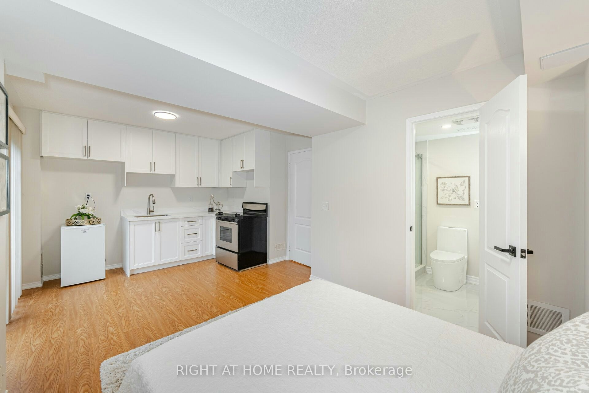 3388 Southwick Street, Mississauga, ON, L5M 7L5 - 11