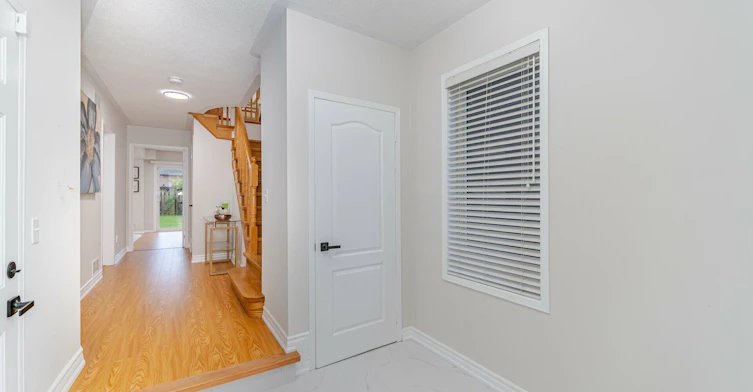 3388 Southwick Street, Mississauga, ON, L5M 7L5 - 7