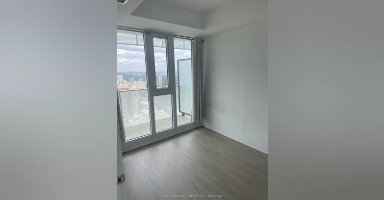 4111-3900 Confederation Parkway, Mississauga, ON, L5B 0M3 - 4