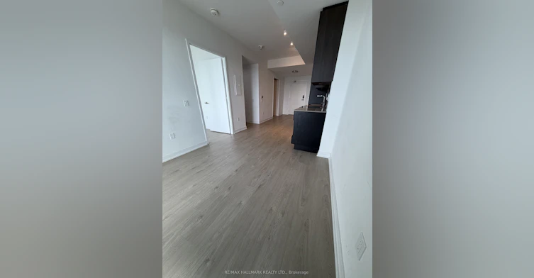 4111-3900 Confederation Parkway, Mississauga, ON, L5B 0M3 - 11