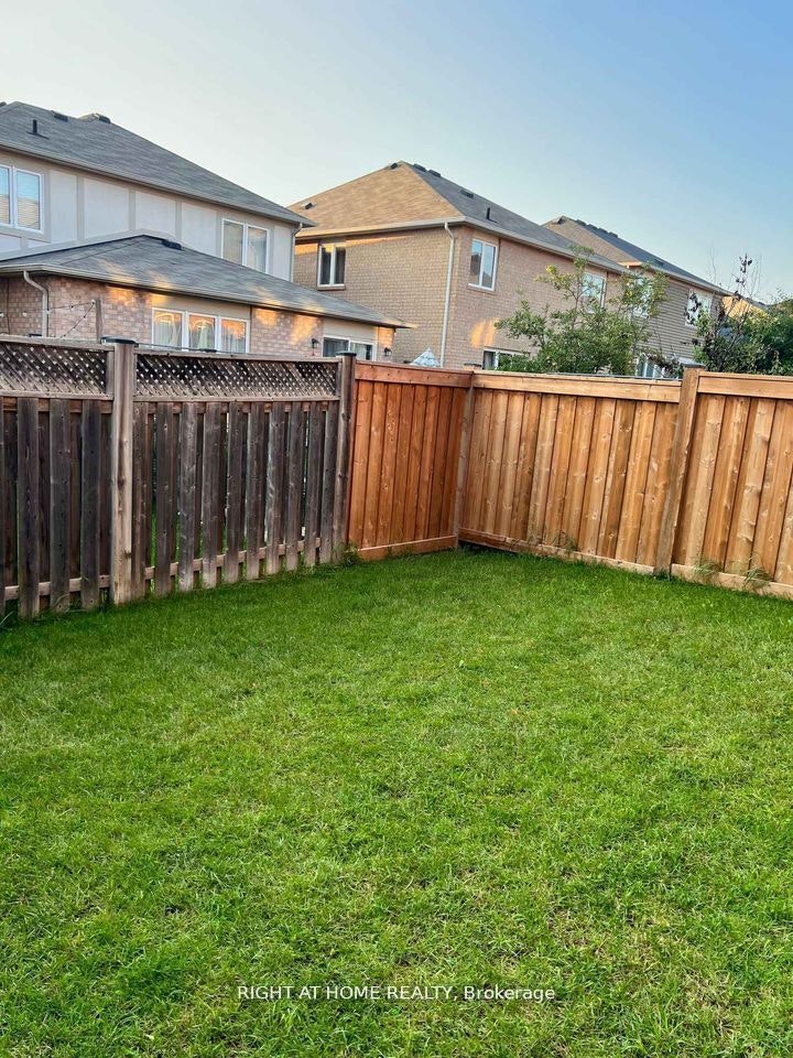 467 Downes Jackson Heights N, Milton, ON, L9T 8W1 - 23