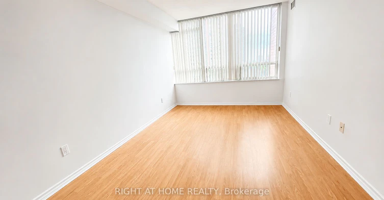 511-265 Enfield Place, Mississauga, ON, L5B 3Y6 - 8