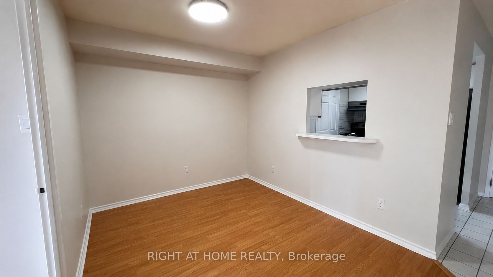 511-265 Enfield Place, Mississauga, ON, L5B 3Y6 - 4