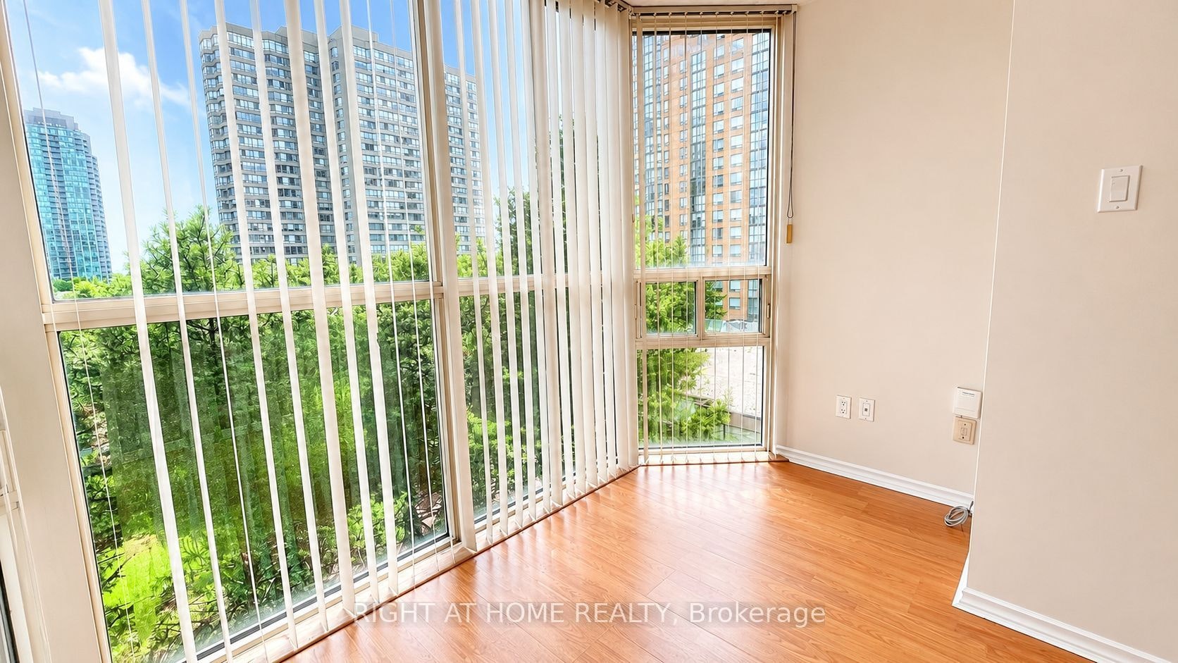 511-265 Enfield Place, Mississauga, ON, L5B 3Y6 - 12