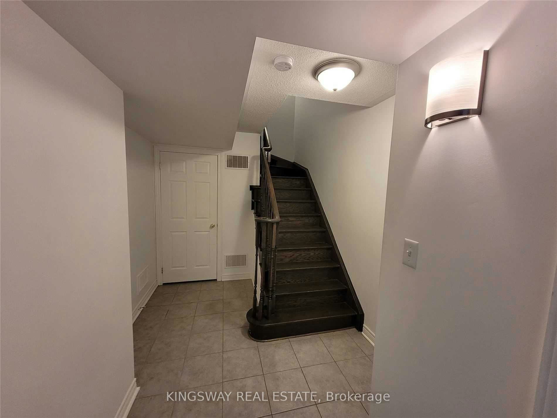 1172 Durno Court, Milton, ON, L9T 8P6 - 5